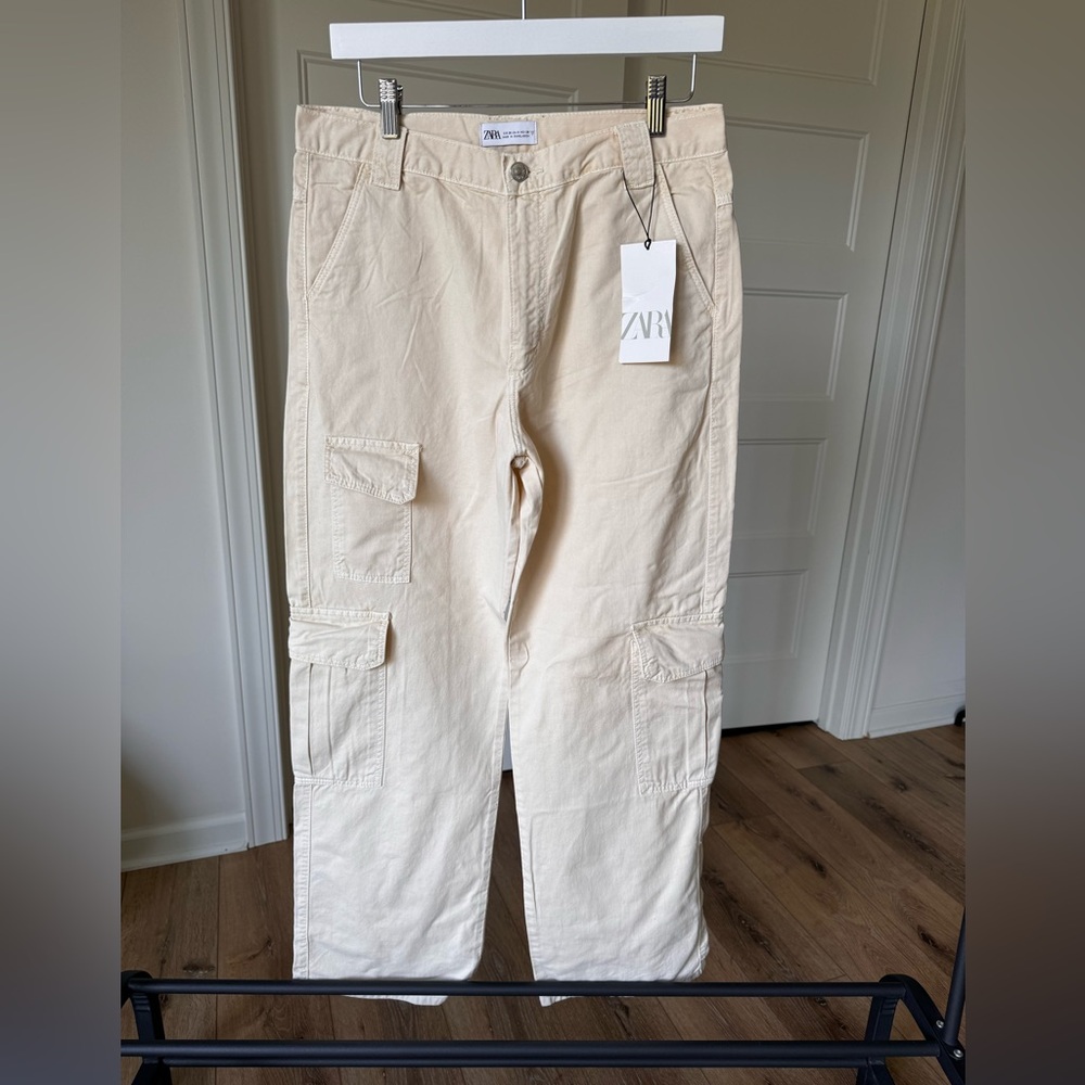 New Zara cotton cargo pants.